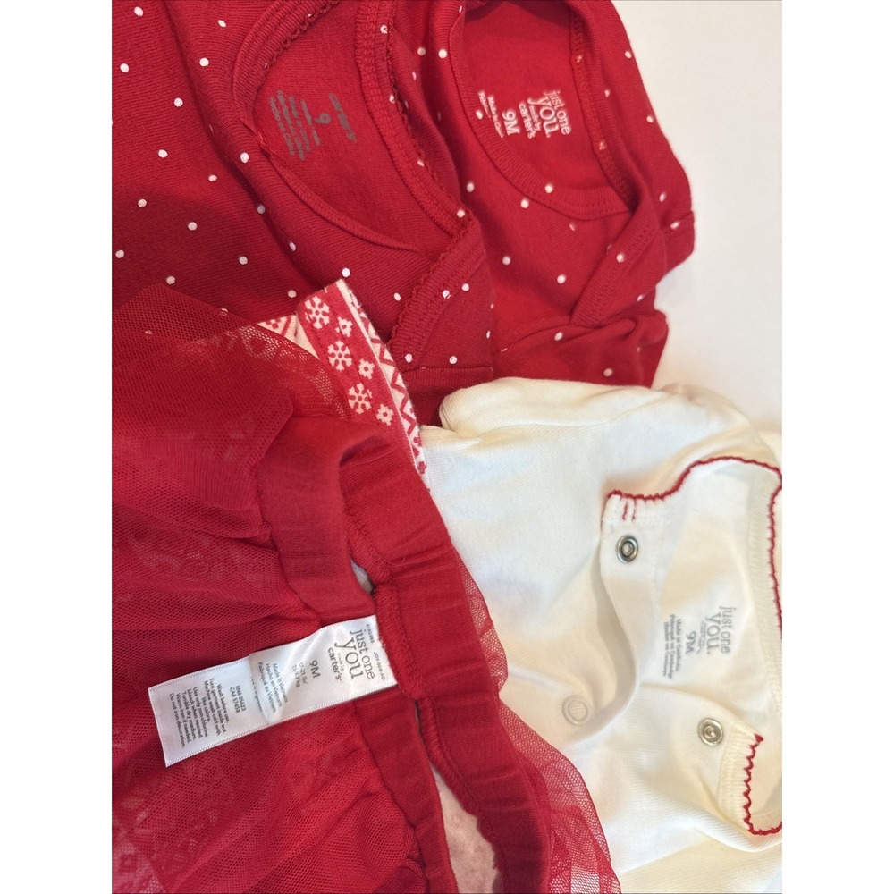 Carters 9 month Christmas Lot of 5 pieces - Picture 4 of 4
